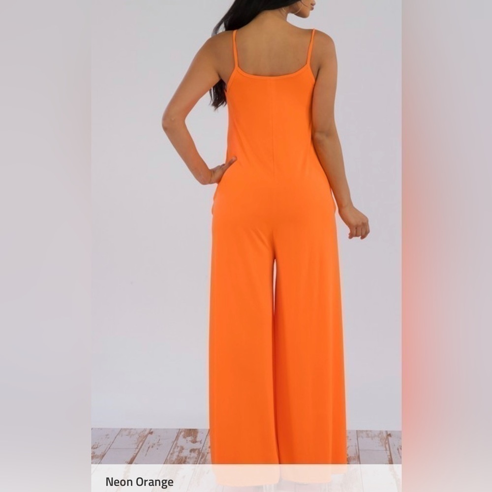 Neon 🍊 Orange! Beautiful Jumpsuit - Picture 2 of 3